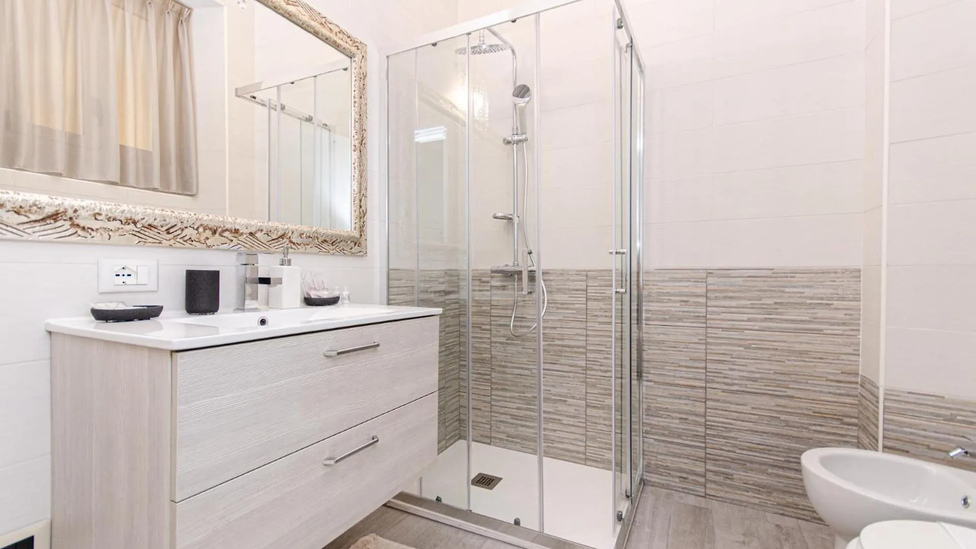 Vivimihome - Rifugio Chic A Milano Buenos Aires Milan