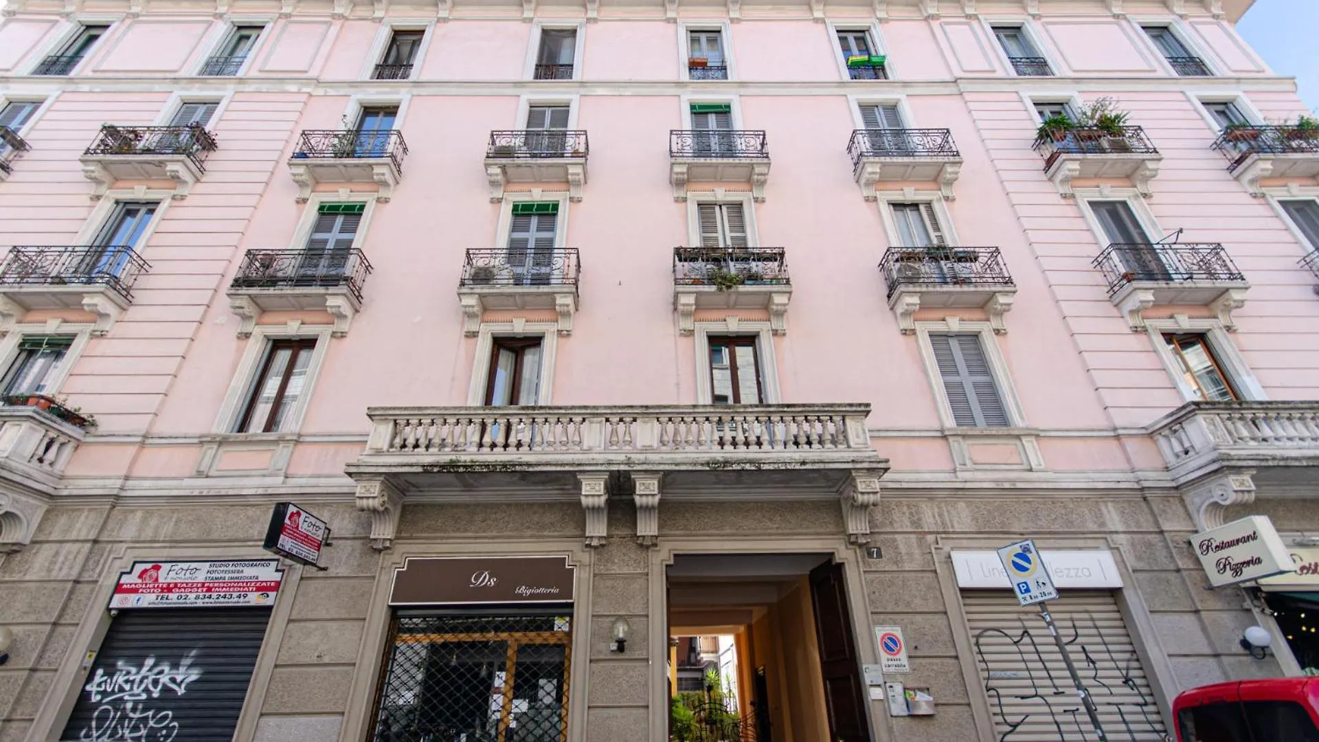 Vivimihome - Rifugio Chic A Milano Buenos Aires 0*,  Italia
